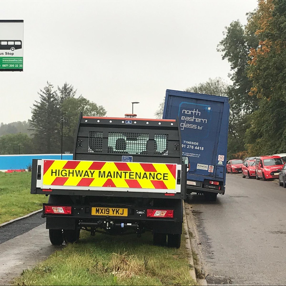 Il_Principe1982's tweet photo. Are @DurhamCouncil planning and highways aware of the daily carnage on the Mount Oswald development site thanks to @interserve and @durham_uni #planningbreach #fail https://t.co/Hfw4PVDZdA