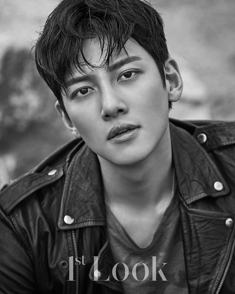 liveonTEMPO's tweet photo. JI CHANGWOOK EVERYONE!!!!! 
I'm so happy he's back! 🥰🥰🥰 https://t.co/4nImC36Gy9