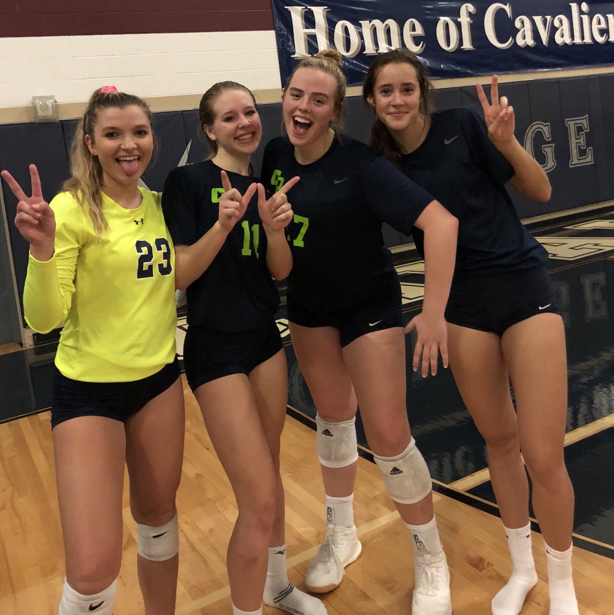 CPVBCavs's tweet photo. CPVB won in 4 sets tonight vs. Klein Cain! Great performance, ladies! #WinTheDay #outworkyesterday #awwwcp https://t.co/rxjV0eKAz1