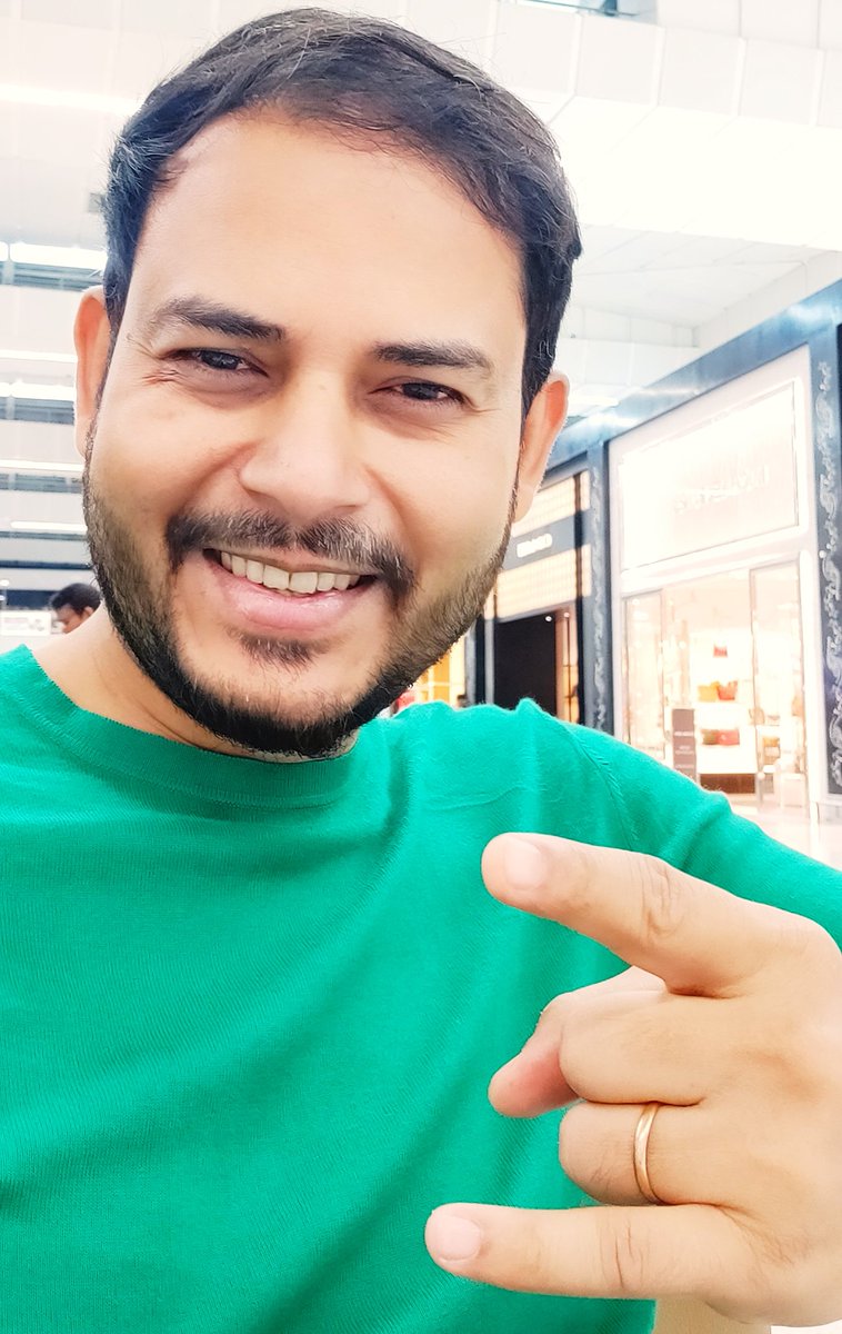 jitendra_films's tweet photo. Next few days in #Warsaw #Poland . It's time for an International Co-production. Early morning flight with lots of positive energies, optimistic approach & dreams 😇 #GoodCinema #ChildrenCinema #CinemaForYouth #SIFFCY #SmileFoundation #SmileFilms https://t.co/CmXZUl6hNL