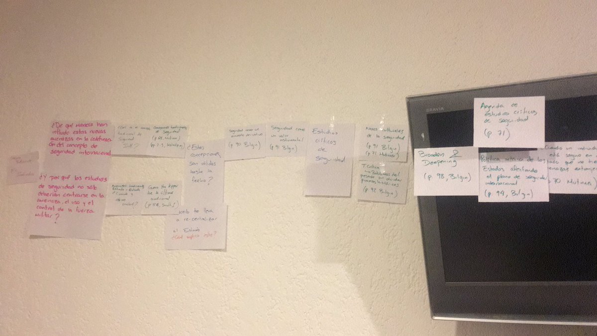 erdmengerMX's tweet image. Correcto, estoy valiendo madres con la teoría crítica de la seguridad. #SendLuck