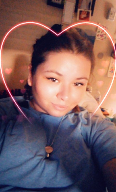 _morgiiee's tweet photo. #snapchat boredem!😂
Gotta redo my french braids tho!😕 https://t.co/GO0Qt7KKbV