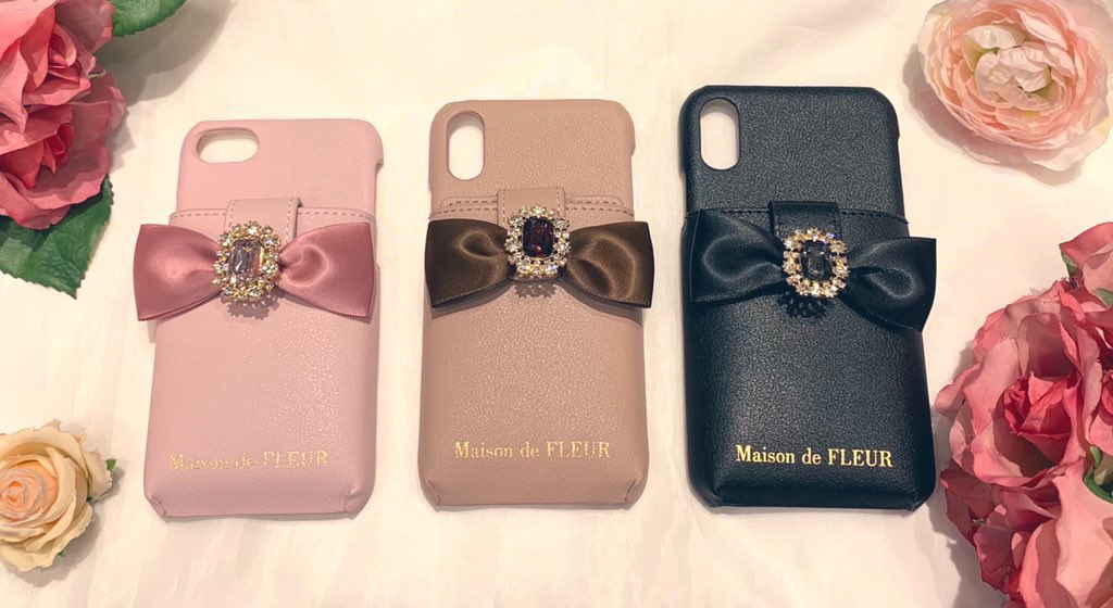 Maison De Fleur仙台 New Color ビジューリボンポケットiphoneケース ビジューバックルベルトiphoneケース 前回大人気だったケースが 新しいカラーで再登場です 7 8 X Xs Xrでご用意ございます ぜひ店頭でご覧下さいませ Maisondefleur