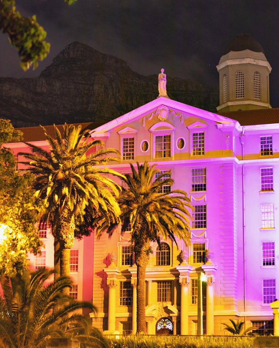 #ThankYouDonor. 3 simple words, but for a lot of patients, donors are a symbol of life &amp; light. During <a href="/MarrowDonorDay/">WMDD</a> we shared some of the ‘light’ with Cape Town – &amp; the world – we lit up our home, Groote Schuur Hospital, in honour of all donors.
Thanks to the <a href="/WesternCapeGov/">Western Cape Gov</a>
