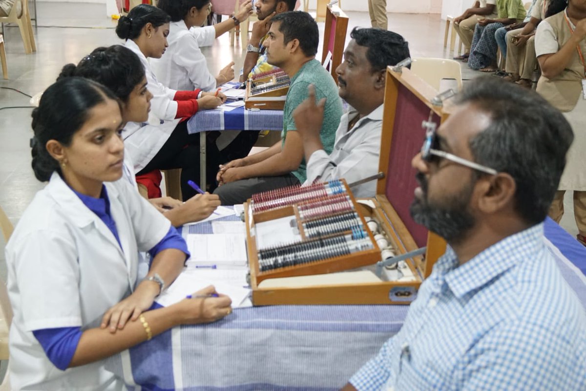 NSSChennai's tweet photo. Free Eye Checkup Camp and Eye Care Awareness programme at amrita university & jointly conducted by #Visionclub, #NSSChennai and Lotus Eye hospital Coimbatore, Tamil Nadu.
@YASMinistry l @_NSSIndia l @KirenRijiju l @RijijuOffice l @PMOIndia https://t.co/qmyKt7hD8h