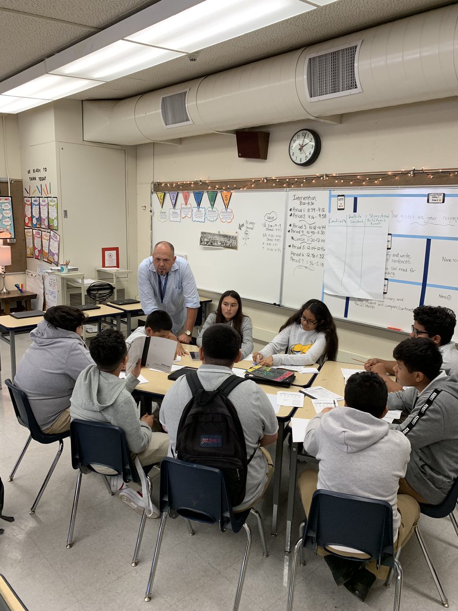 Angela_Victor1's tweet photo. Lab classroom @OakGroveMS 7th grade teachers saw demonstration of writing workshop mini lesson and then jumped right in to try it on their own. Powerful reflections. @MtDiabloUSD @hartwig925 @J_Johnson_MDUSD #noworksheetsinworkshop https://t.co/b3Dqml8XR1