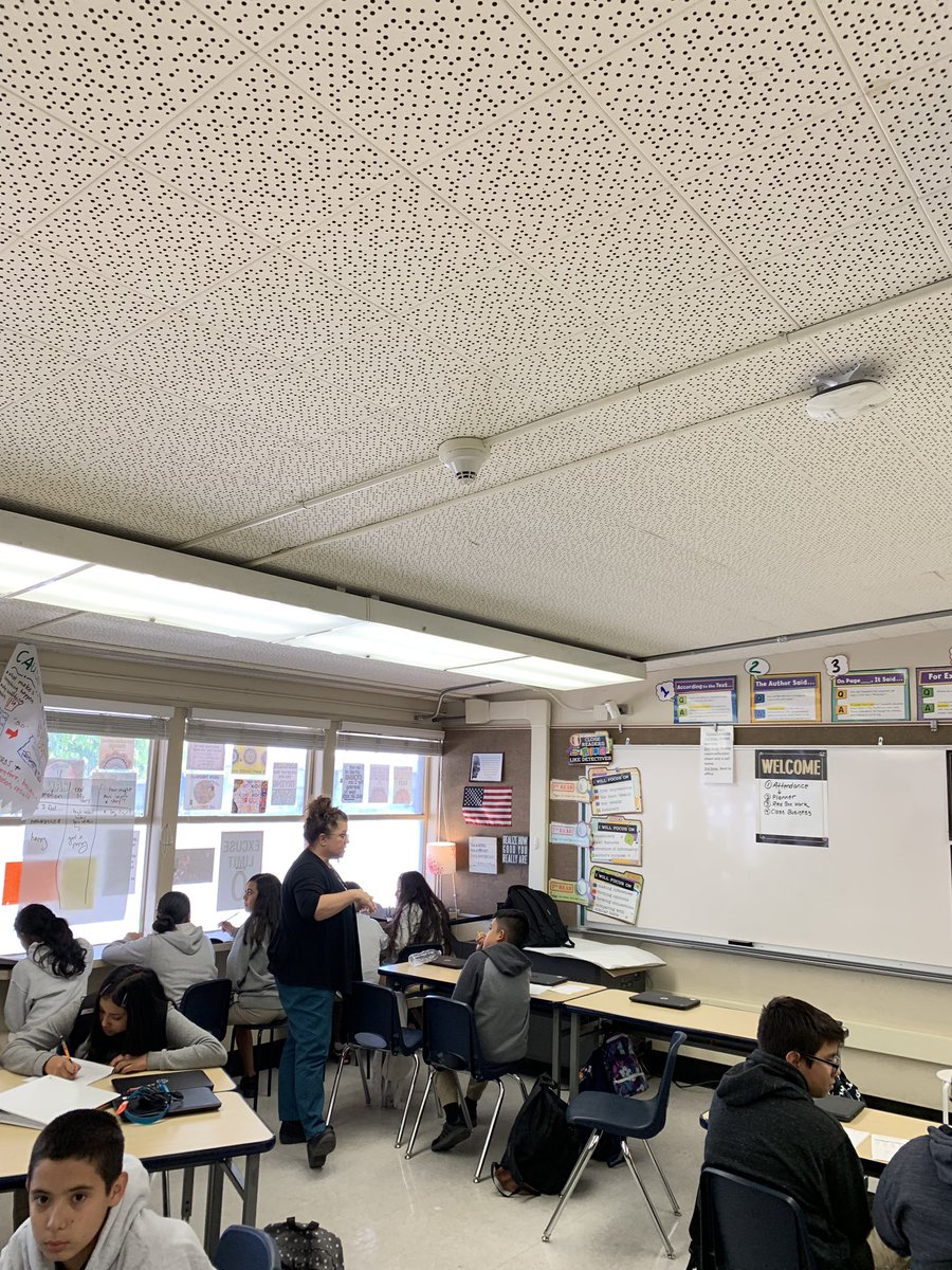 Angela_Victor1's tweet photo. Lab classroom @OakGroveMS 7th grade teachers saw demonstration of writing workshop mini lesson and then jumped right in to try it on their own. Powerful reflections. @MtDiabloUSD @hartwig925 @J_Johnson_MDUSD #noworksheetsinworkshop https://t.co/b3Dqml8XR1