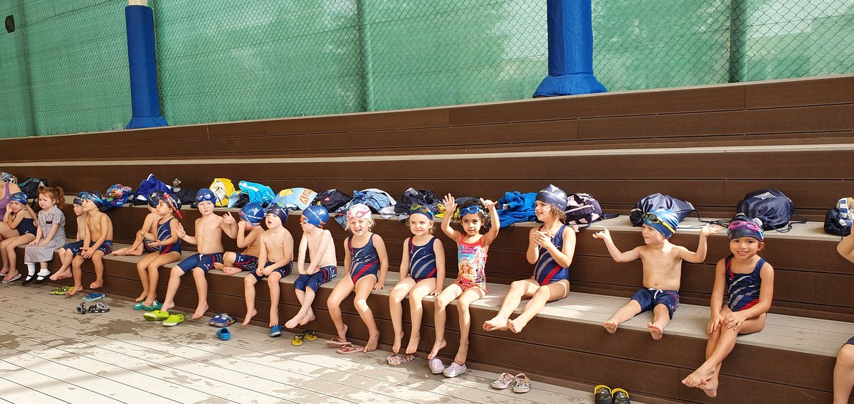 DBS_FS1's tweet photo. @DBS_FS1 #LionClass🦁 #firstswimminglesson #BeginsAtDBS https://t.co/1sI5m3Q25H