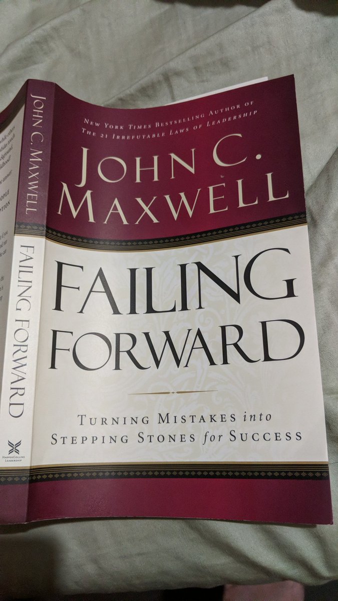 readinsometimes's tweet photo. I'm giving this a go @JohnCMaxwell wish me luck on the journey! #buildingbetterhabits #byreading #books https://t.co/mEpM8TWNqx