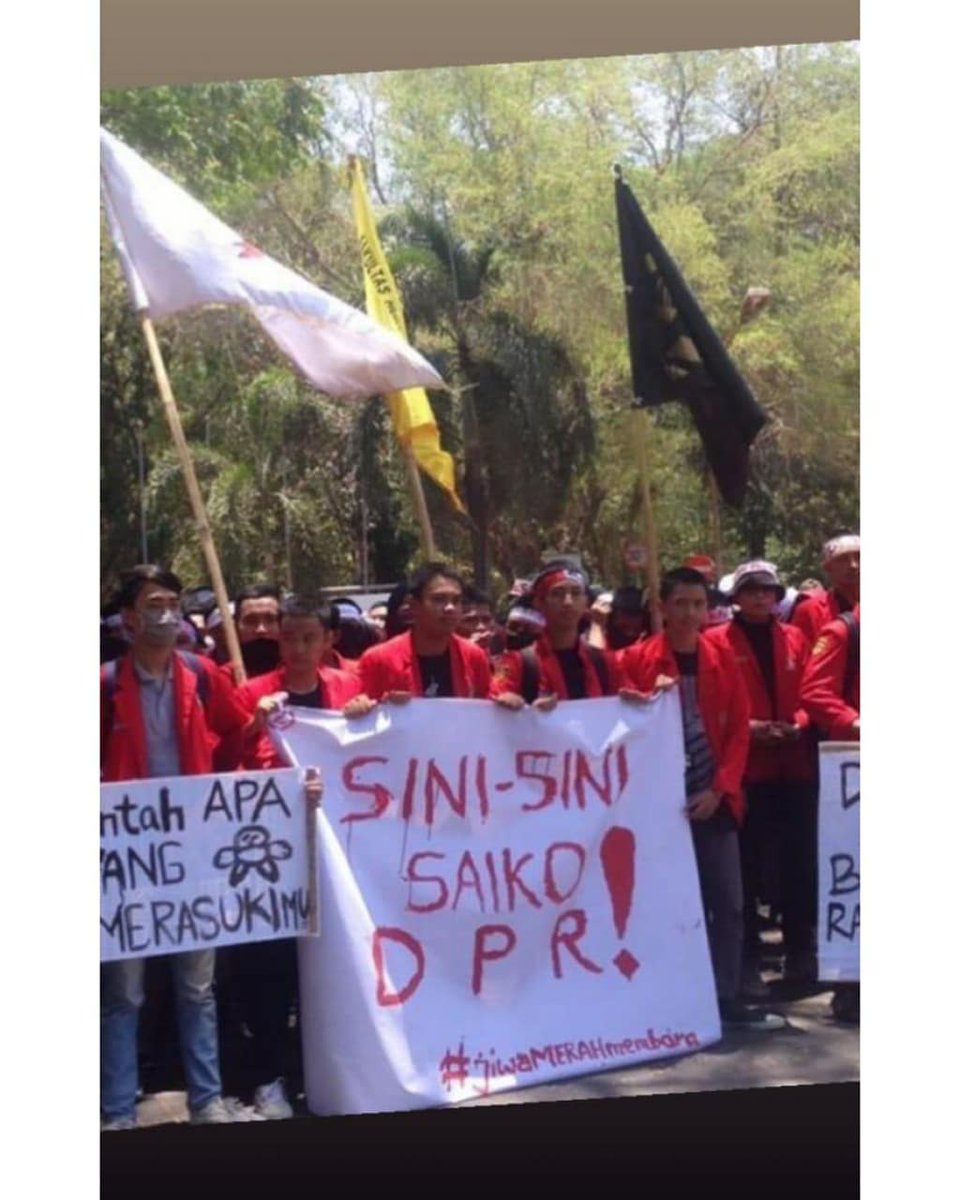 Opiscesz's tweet photo. @paprock8 @Reerhee_ @opikcules @azwardirgantara https://t.co/P4ljr9k7mi
