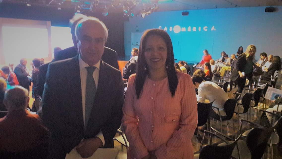 ClaudiaMosquer's tweet photo. El pasado 19 Septiembre en  Madrid España, Dña. Claudia Mosquera, Rectora  European School Santa Marta compartió  con D. Mariano Jabonero, Secretario General OEI sobre  los desafíos para una Educación en Derechos Humanos, Democracia y Ciudadanía.@ColombiaOEI @SantaMartaDTCH https://t.co/12u1GG0hpF