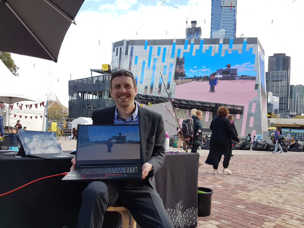 EduElfie's tweet photo. Yeah, ok, a real nerdy moment. Me in #MiniMelbourne while in real @cityofmelbourne at the Little Food Festival at @FedSquare. #Elfception @PlayCraftLearn #MinecraftEdu https://t.co/JDNvEazPp5