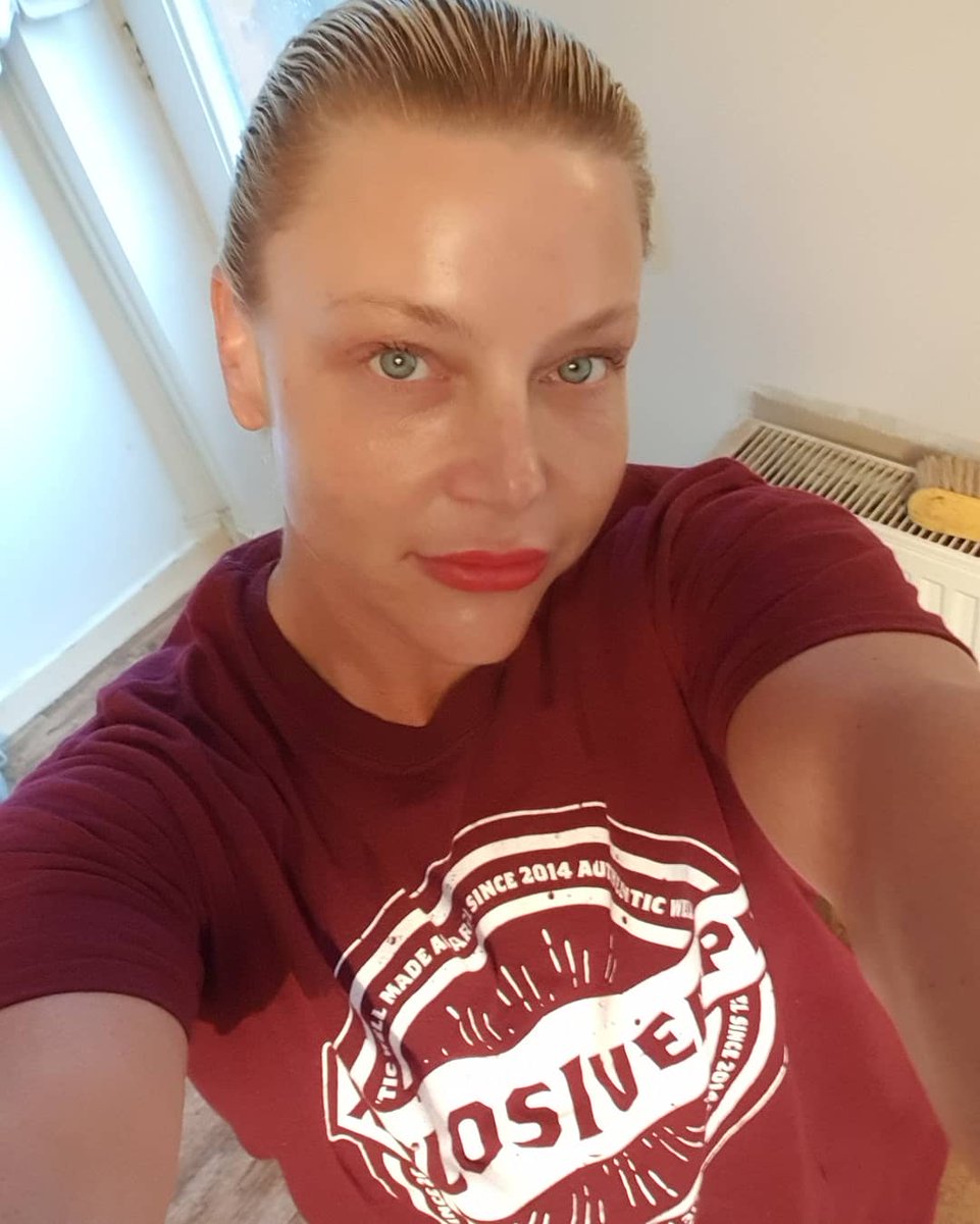 samcarmenbrown's tweet photo. 04.30 start to my working and training day.... no matter what life throws at you, no matter how many times you get knocked down, get up reset and show the motherfucking world what your made of.
#bodybuilding #bodybuilder #ifbb #ifbbpro https://t.co/nmIn9qysDN