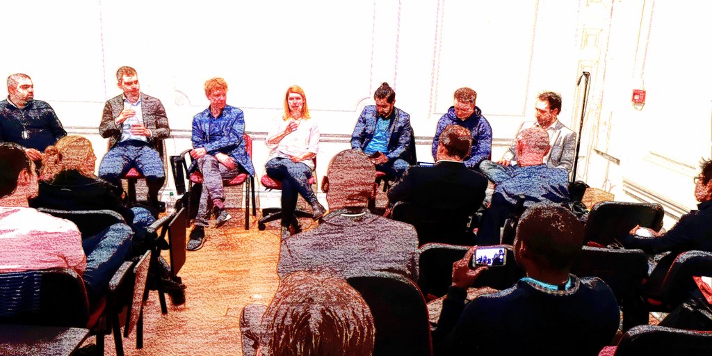TrustlessE's tweet image. Amazing talks and and Q&amp;amp;A yesterday around #blockchainsystems. Thanks for your contribution @MariaTanjala @Cryptodive @julioalexo @mozgovoy_anton @rakibrown111 @jasonmaude @MannMatharu  @Film_Chain @brixtonpound @StarkPayments Createlinx @TiiQu_Network
@degiolaura