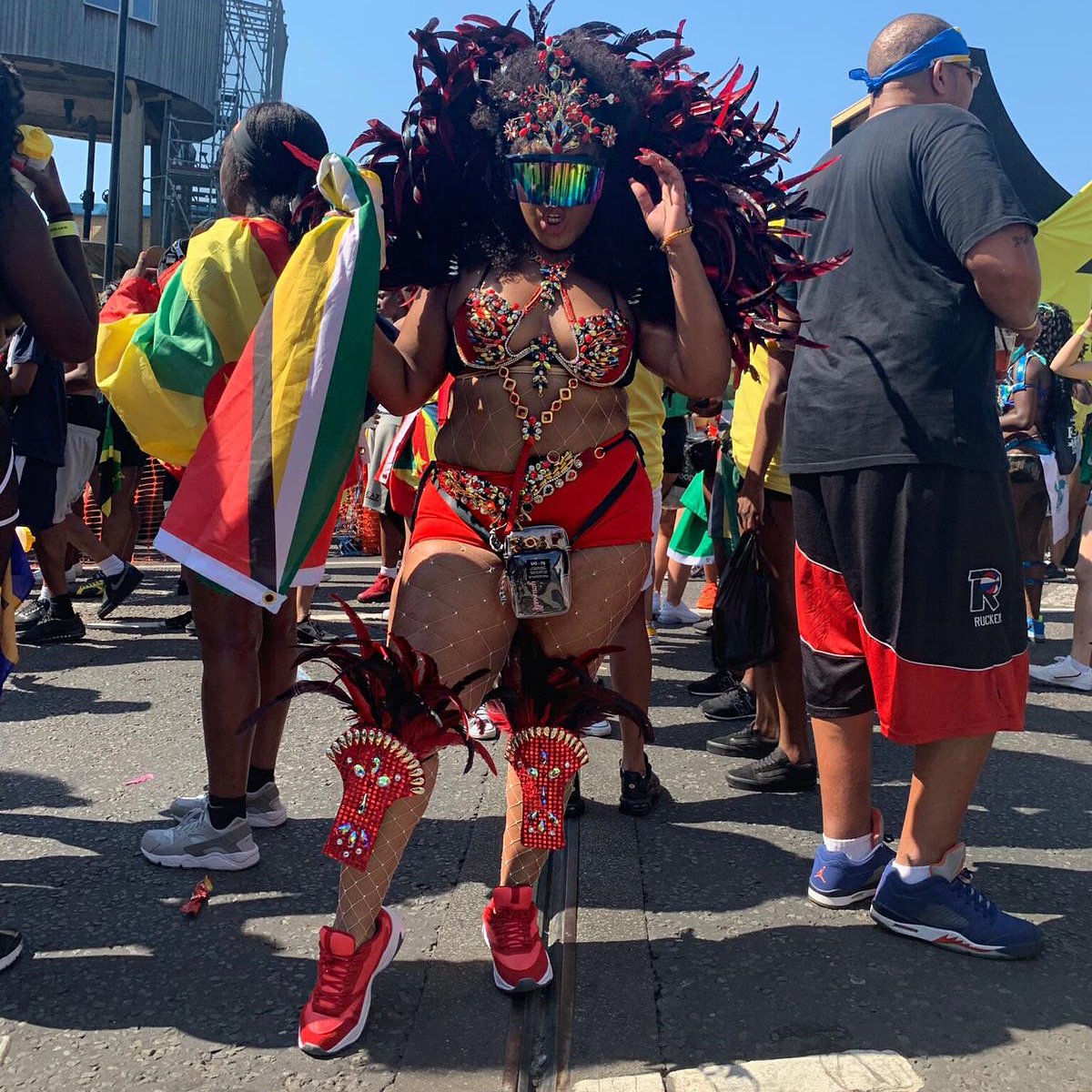 FlagzMas's tweet photo. #WCW
Model: @xfindyourchill
Costume: @flagzmasband
#NHC2019 #Carnival #Mas #Soca #Reggae #Fete #FeteIsLife #LiveSoca #LiveSoca #NottingHillCarnival #2019 #NHC #Caribbean #Calypso #NottingHill #London #FlagzMasBand #WeAreFlagz #Flagzsound #Culture #Vibes #Worldwide #NoBehaviour https://t.co/BtJWDNozNZ