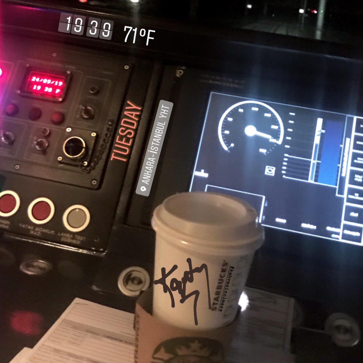 seyit_sahinkaya's tweet photo. #machinist #machinistlife #traincaptain #highspeedtraindriver #highspeedtrain #hst #CAFtrain #travel #ankara #istanbul #dailyphotos #cleartheroads #keeptomemories #seyitsahinkaya @karabulutferhat https://t.co/l6R0el6PTe