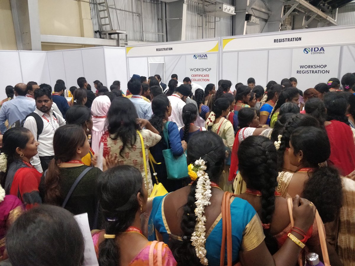 Indiadidac's tweet photo. Educators eager to learn more at the #IDAConnect workshops at #DidacIndia Day 2. https://t.co/yQBQIo0l7E