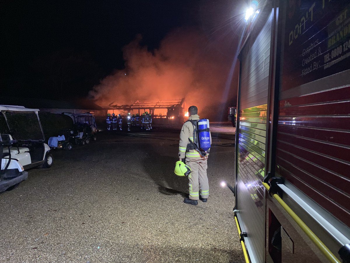 NYFRS_RHB's tweet photo. Busy night again. Two standby calls then redirected to a 4 pump fire with @SNyfrs, @ScarboroughFir2 and Filey. Primary employment may be hard work today #alwaysready https://t.co/RlebH2dQOQ