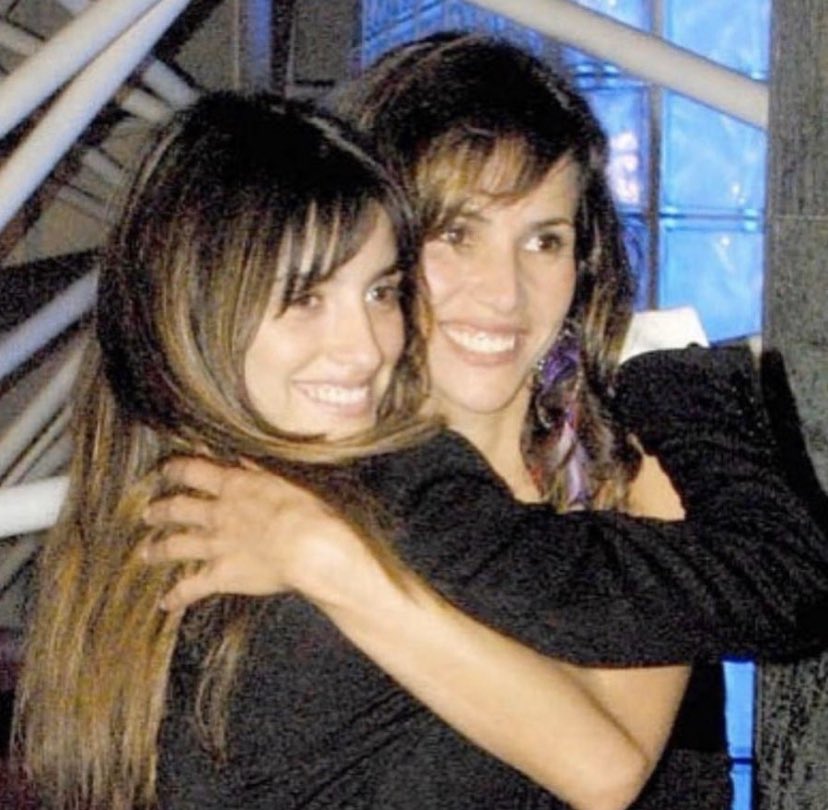 Feliz cumpleaños a mi querida amiguita de toda la vida <a href="/GOYATOLEDO/">GOYA TOLEDO</a> ❤️❤️❤️❤️