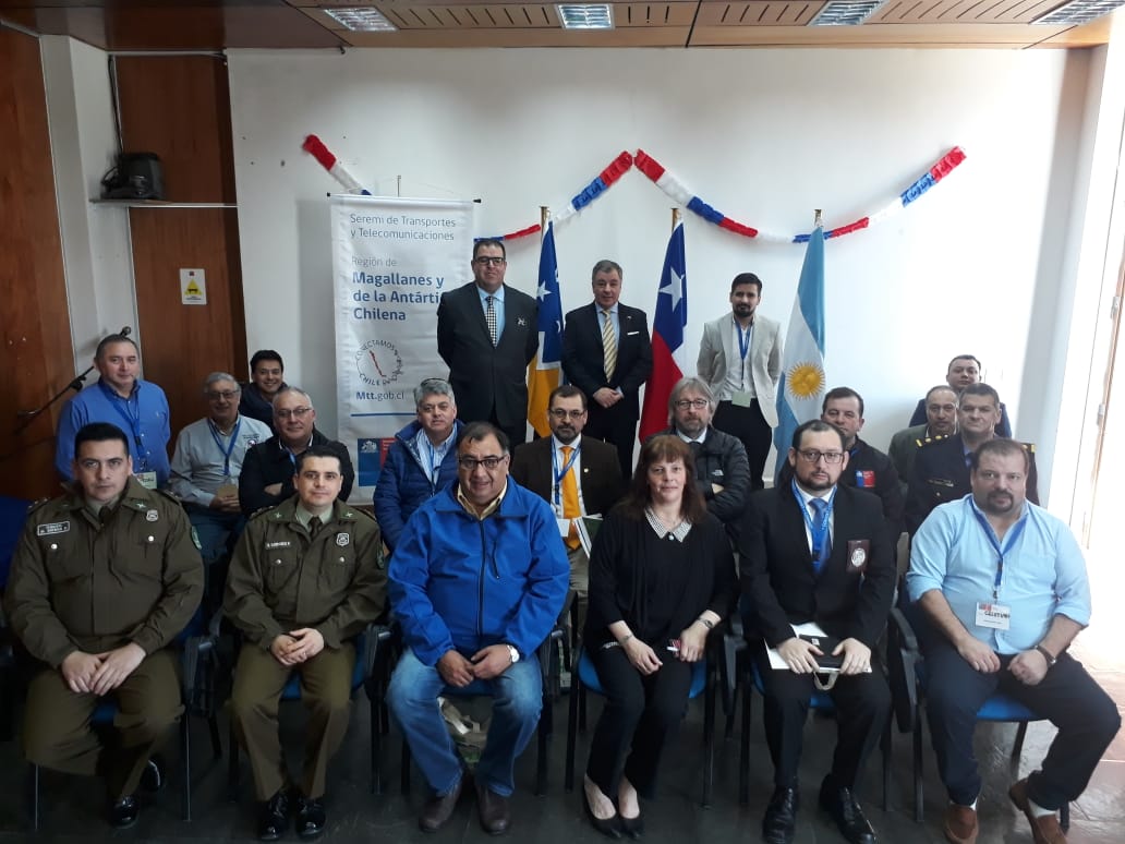 SValenzuelaL's tweet photo. Trabajando por mejorar la colaboración binacional en materia de seguridad vial y transporte de carga y pasajeros entre Chile y Argentina. https://t.co/CQGIMXY8wb