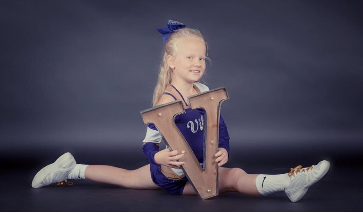 ViennaVikings's tweet photo. #BeActive #EuropeanWeekofSport 

If you are interested in #Cheerleading or #Cheerdance, come to our Open #DaciaVikings #Tryout (Friday Sept. 27, 5pm, Ravelin Football Centre, 1110 Vienna). We welcome Boys🚹 and Girls🚺 from 5 years on! #WeWantYou #ClubToJoin #TeamToBeat #Vamily https://t.co/pVSvftQ3mh