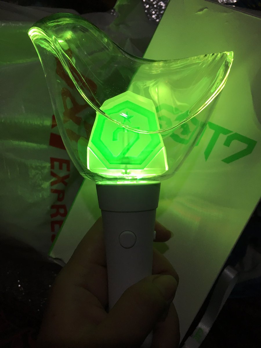 BaringEllen's tweet photo. got my aghabong ver.2.. thank you so much. @sparklightPH so beautiful.. #FeedbacksSLPH 💚🐥 https://t.co/NPTYkxIbnr