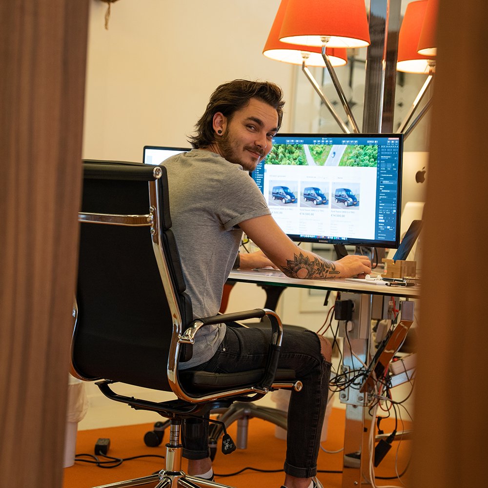 Wist jij dat onze #hersenen reageren sterker op beeld dan op #tekst? Dat is een van de redenen dat jij moet beginnen met visual storytelling! Lees alles wat jij wilt weten over #visual #storytelling in ons nieuwe blog via ⌲ bit.ly/visualstorytel…

#marketing #communicatie