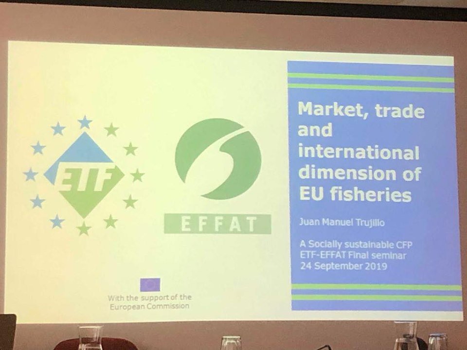 UilaNazionale's tweet photo. 🐟I sindacati europei ETF e @EFFAT_org presentano i risultati di uno studio sul futuro della politica comune della #pesca (PCP)
🐠L'biettivo è definire delle proposte per rendere la PCP post 2020 socialmente sostenibile e più rispondente alle esigenze dei lavoratori del settore https://t.co/uIhIo3Sgs5