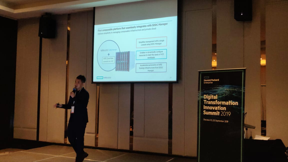 HPE_APAC's tweet image. &quot;Make IT happen with services from HPE Pointnext + VMware&quot; - Alex Yee, Solution Specialist, HPE Malaysia. #HPEDTIS19