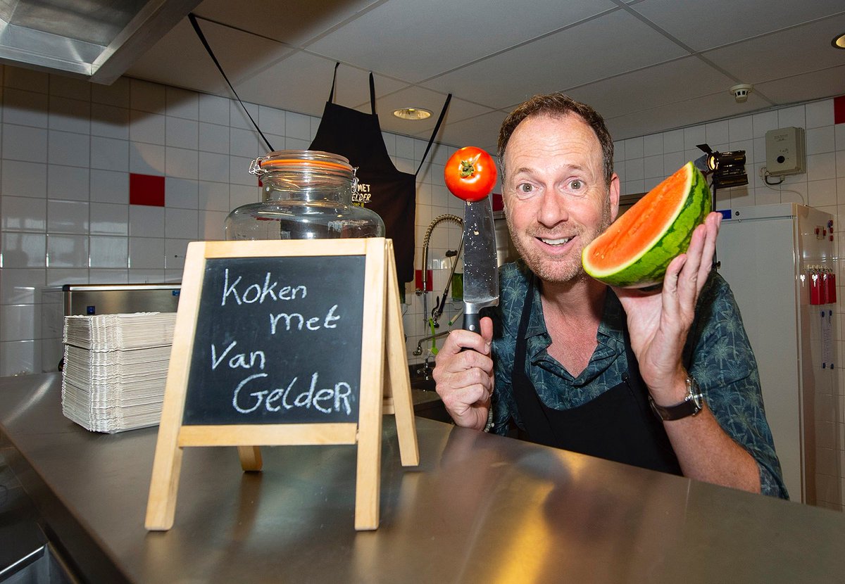 goedinbewegen's tweet photo. Laat zien hoe gezond jouw kantine is! Heb jij al een recept voor een gezonde hap ingestuurd? Een foto of video mag natuurlijk ook. Ga snel naar👉 https://t.co/uxN9VP7ssP 🥭🍉🍞🐟 #nsw2019 @NLsportweek @GezondeSKantine @provgelderland #sportkantine #bedrijfskantine #schoolkantine https://t.co/vd8a8RyCZO