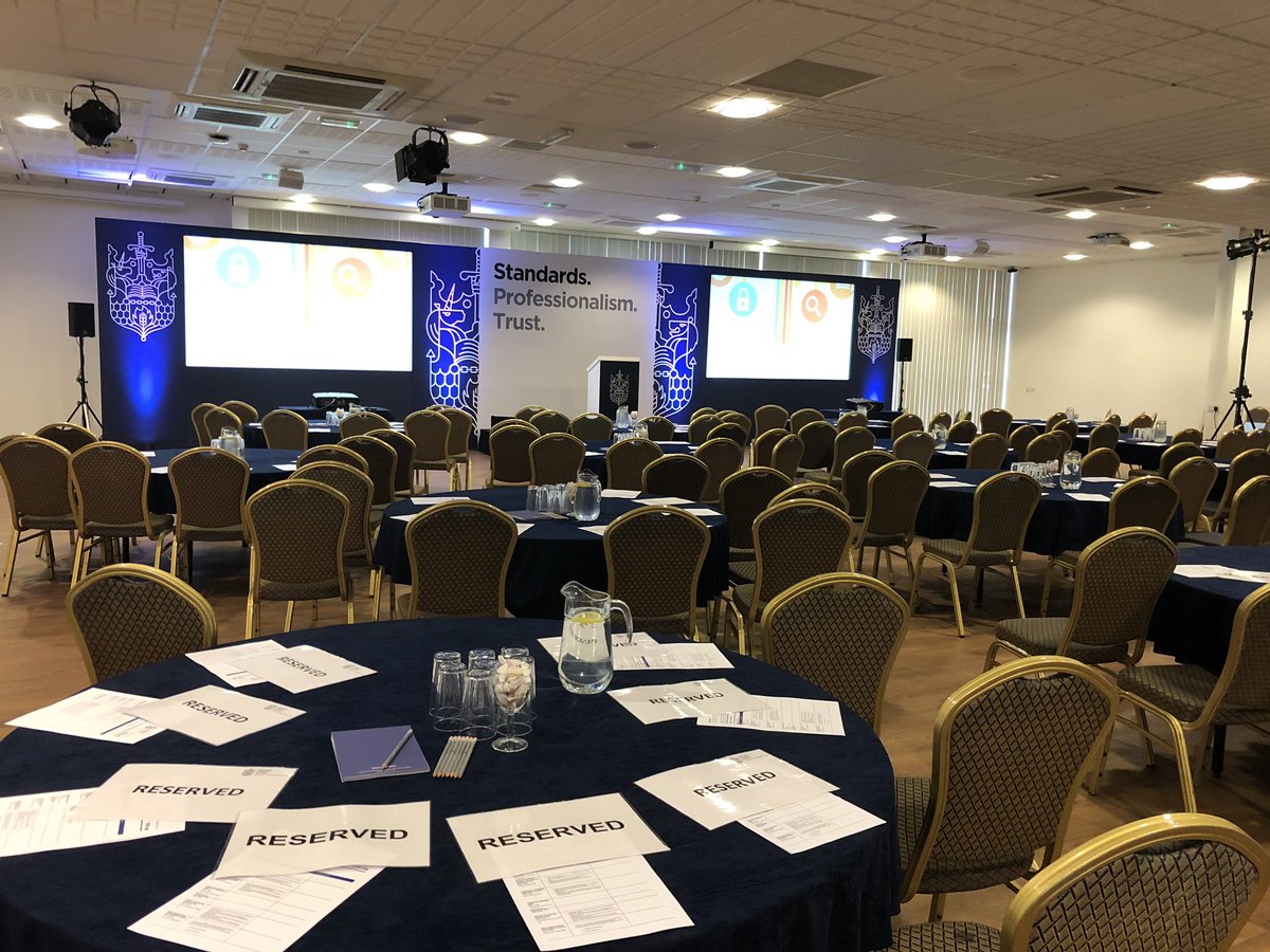 AYUMIdesuganani's tweet image. RT @Chrisatengage: Twenty third of 26 events around the UK 🇬🇧 About to present on #regtech @modelofficeuk @pfsconf at @SandyParkExeter Rugby 🏉 ground #SMCR #mifid2 #IDD #suitability #gdprcompliance #prod #riskmgmnt #cpd #fca #compliance #PFS #events …