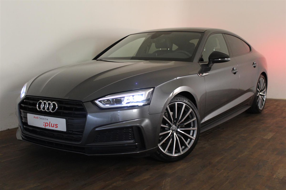 Bij <a href="/zijm/">Zijm B.V.</a> zijn er tijdens de #techniekdag verschillende activiteiten te doen rondom elektrische auto's. Ook wordt er een wielwissel wedstrijd gehouden! 
Benieuwd? Kom op 5 oktober naar de #techniekdag in Arnhem!
Meer info: techniekdag.nl/techniekdag-ar…

#techniek #Arnhem #onderwijs