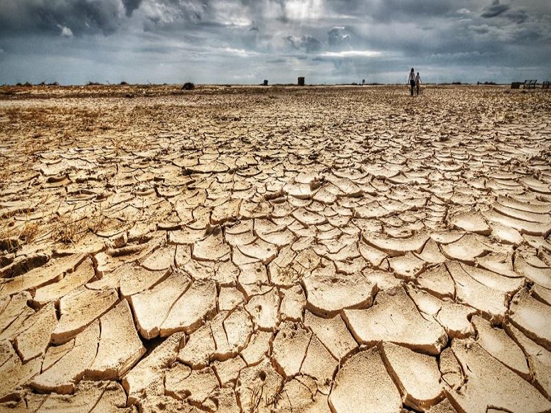 8scar8's tweet photo. Tuoni lontani
Sta piovendo

Ma non qui

#qualcunAltro gioirà
Al cadere della pioggia

#unTemaAlGiorno
#25settembre https://t.co/4J6JJHrO3e