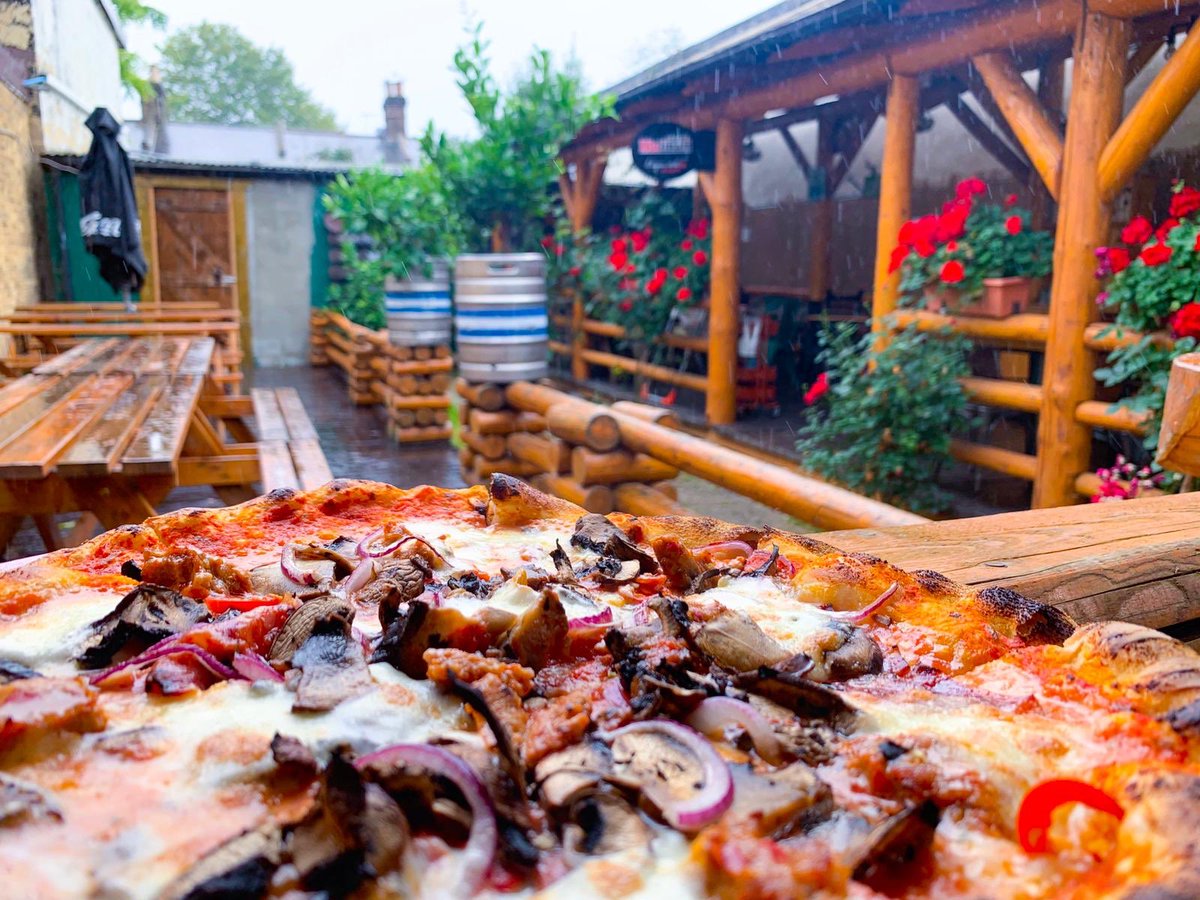 Piazza Della Cucina On Twitter And What If Is Raining Pizza Or Pasta Dishes Are Perfect For This Weather Take Away Or Eat In Piazzadellacucina Is The Right Choice Se23 Se26 Autumn