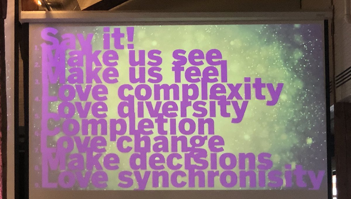 Yksi tulevaisuuden tärkeistä selviytymistaidoista on uniikkiuden, erilaisuuden ja yhteistyön arvostus. ”I can’t compete you but I can complete you” viestitti futuristi <a href="/MartinWezowski/">martin wezowski</a> #NGIFORUM19 puheenvuorossaan. #nextgenerationinternet 
community.ngi.eu