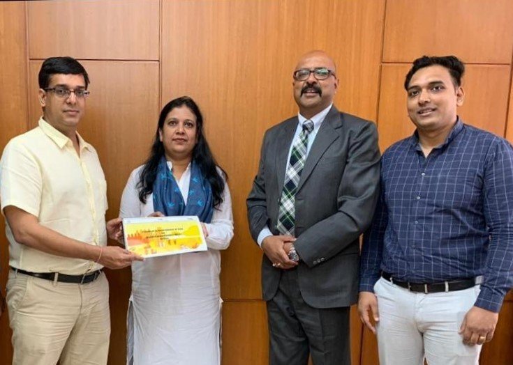 CII called on @SmtJMOfficial, Hon'ble Minister for Revenue, IT and Labour & Employment, Govt of Goa to apprise her on @FollowCII initiatives in #Goa & propose on ground support for employability of youth through the CII Model Career Centre (MCC). #CIIMCC #CIISkills @CII_Jobs4All