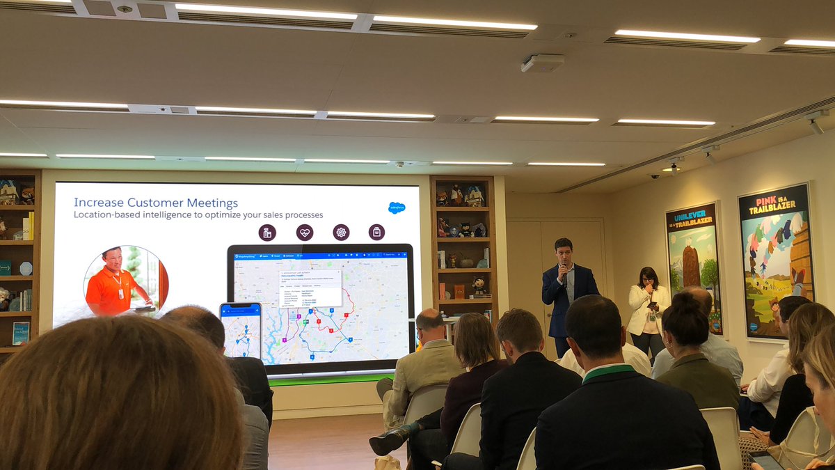 Digital_AEC's tweet photo. Next up, speed dating!! 2 minute pitches from our @appexchange and system integration partners on how their solutions complement our manufacturing offerings. Expertly hosted by @Rachel_Segers #salesforcemanufacturing https://t.co/csAh4541sc