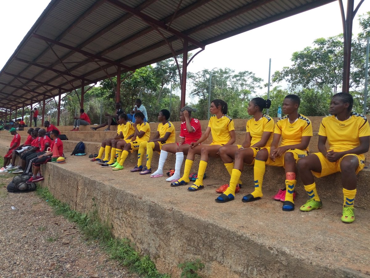 Kindwale101's tweet photo. FT: @NGSuper_Falcons 3-0 @ConfluenceQueen #FALCON
Monday Gift x2
Cynthia Aku.

Wonderful second half performance from the Queens.
Good test match to prepare us for the #NWPLSuper4

We will come good. 
#RespectAllFearNone 
#Friendly https://t.co/31uHHlSgVj