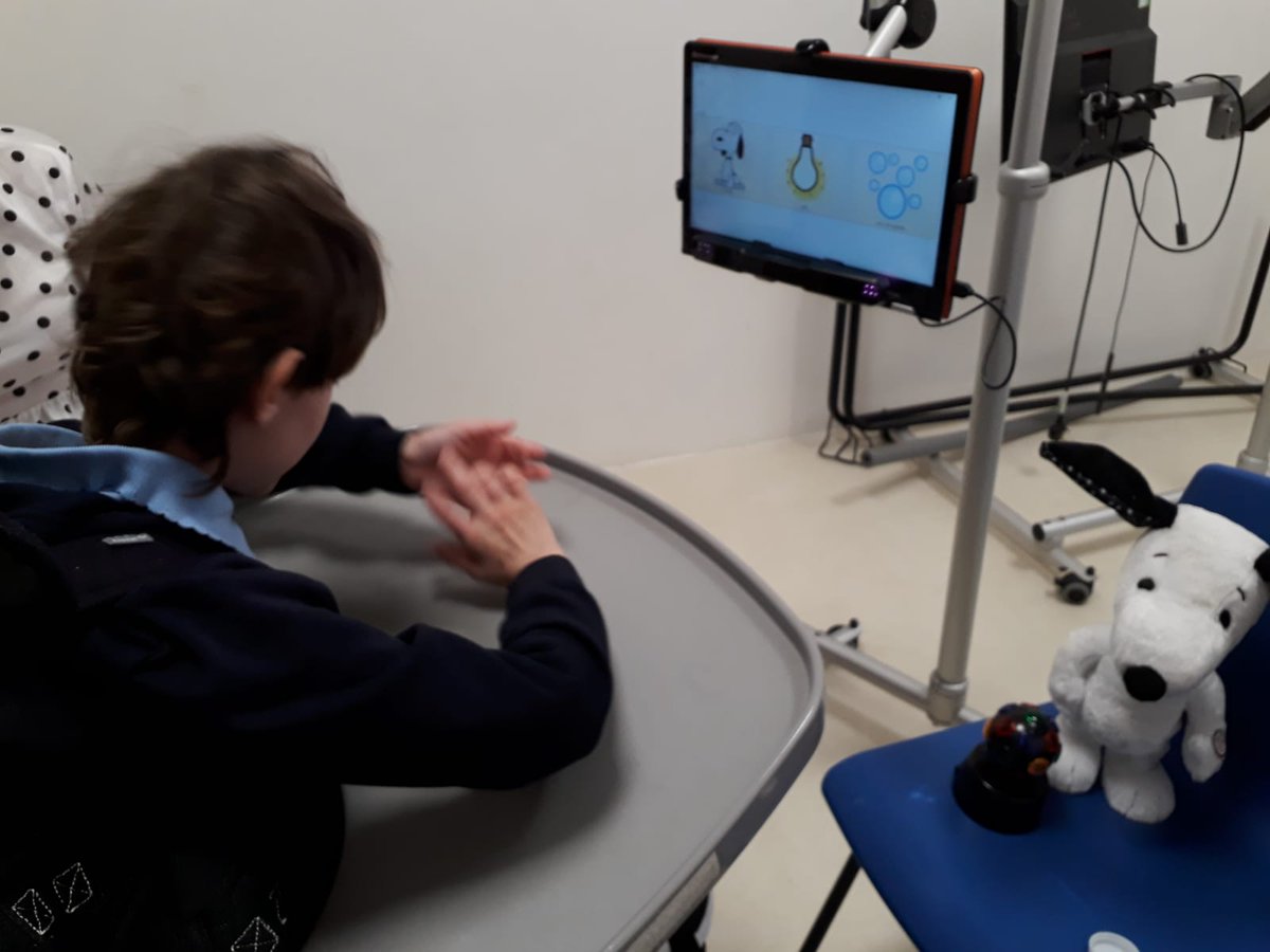 1_forget's tweet photo. #BackToSchool2019 Yet another great day of eyegaze assessments @parklane_school during the first week back this year. Its great to see everyone back on form after a long break. #eyegaze #causeandeffect #switchwork #turntaking #grid3 #smartbox #inclusivetechnology @ThinkSmartbox https://t.co/TW0B9OgVGj