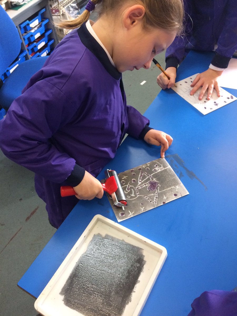 EPSArts's tweet image. @EPSPrep5 getting to grips with printing this week! #EPSAchieve