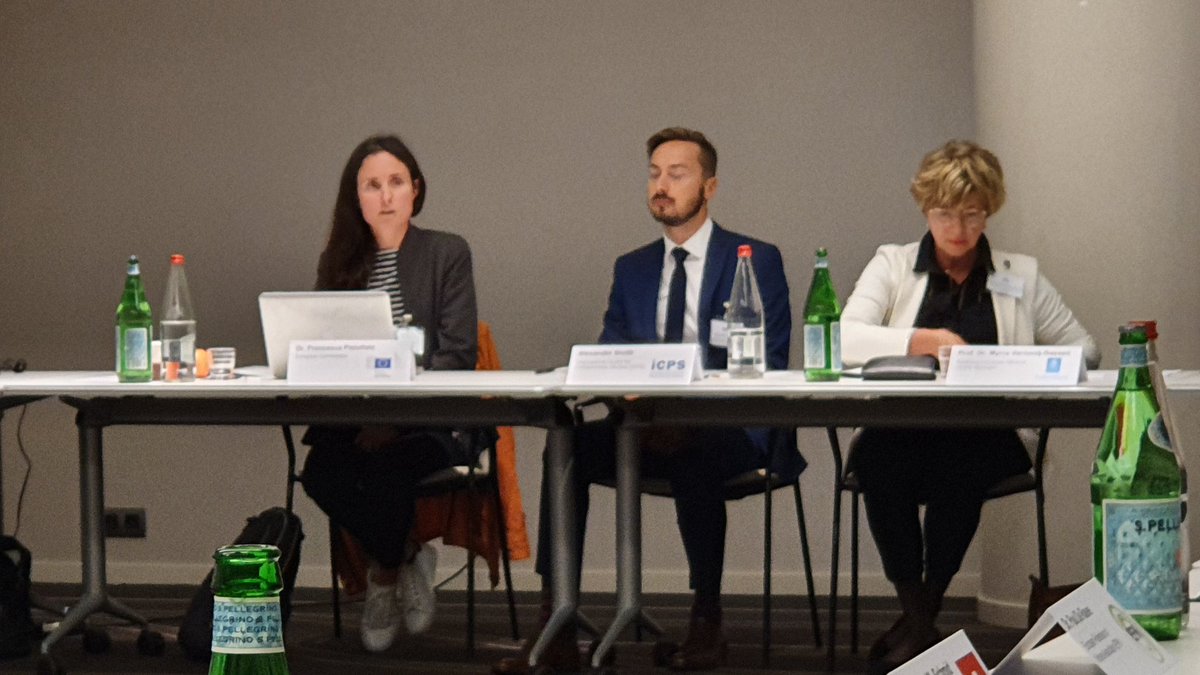 Dr. @FPistollato from @EU_ScienceHub <a href="/EU_Commission/">European Commission</a>
points out that the genetics of dementia are multidimensional. Priorities in dementia research and also funding for dementia related research need to be named. 
#ICPSroundtables