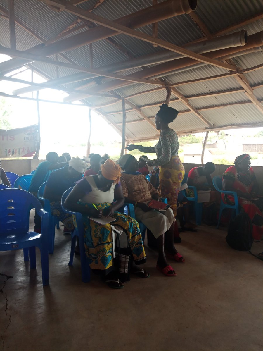 SemaNamimama1's tweet photo. #training of HRDs of Sauti ya wanawake magarini at garashi magarini sub County in simple way to document GBV issues
#SENAM
#CMPTA
#Sauti ya wanawake magarini
#Action Aid
#MUHURI
#Ujamaa centre
#CSRG
#GBV Network malindi https://t.co/kFjTPcHfBV