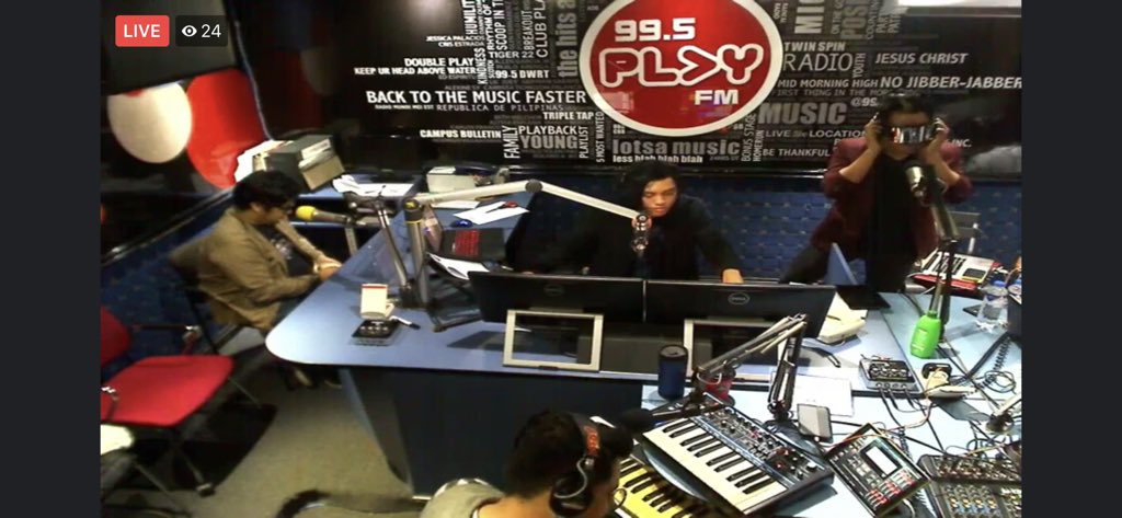 BRWNsquadPH's tweet photo. OMG it’s FILWY! I cant help but fall in love with youuuuuuu 😍🥰 @BRWNmusicPH @995PlayFM https://t.co/gdCokJauJb