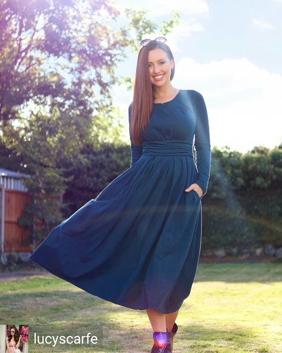 Chelsea Knit Dress as customized by Lucy.
Featured Product: bit.ly/ChelseaCottonJ…
Reposted from <a href="/lucyscarfe/">Lucy Scarfe</a>