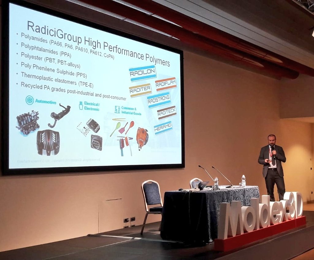 RadiciGroup's tweet photo. #MID 2019 - #Molding #Innovation #Day - Lazise, Italy.
Carlo Grassini, Technical Marketing and #CAE Leader Engineer at #RadiciGroup #HighPerformancePolymers, talks about "Welding Lines location and conditions: how to account for their weakening effect in CAE". https://t.co/4vnCjah7MP