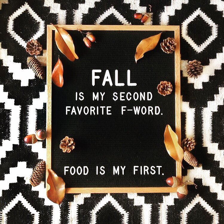 HerCampusPurdue's tweet photo. If this is you, we can totally be friends🍁 #fallmantra #fall #fallthoughts https://t.co/4zWv0hj1tp