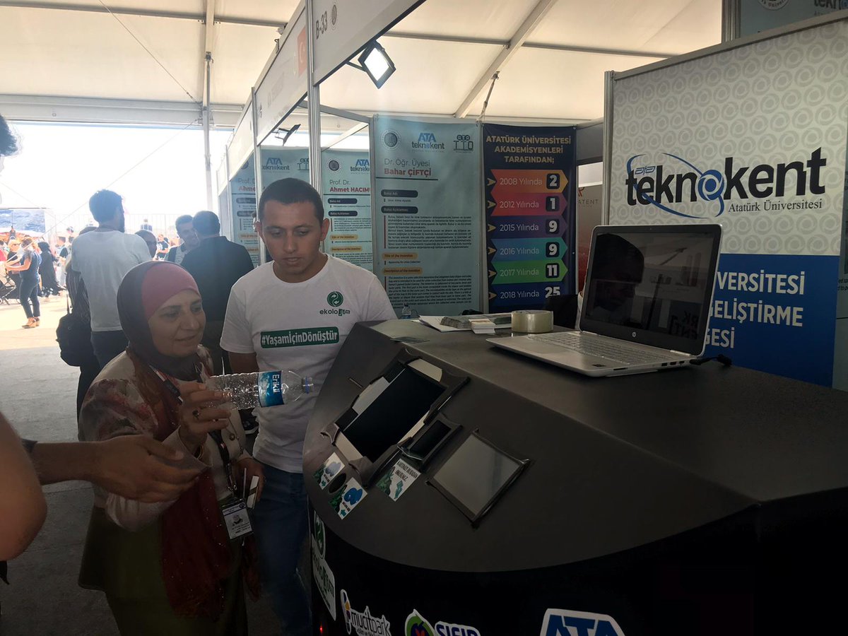 ISIF'19 / 4. İstanbul Uluslararası Buluş Fuarında buluşçularımız ikili iş görüşmelerini gerçekleştirdi. 
At ISIF'19 / 4. Istanbul International Invention Fair, our inventors held bilateral business meetings. #isif #isif19 #EENCanHelp