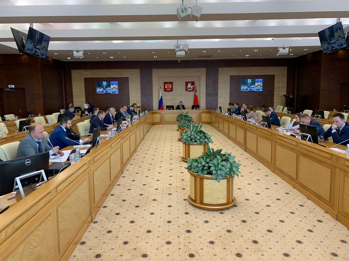 dvpestov's tweet photo. Провели заседание МВК по платежной дисциплине предприятий жилищно-коммунального комплекса при оплате за потребленные энергоресурсы.
По области задолженность предприятий ЖКХ за газ составляет 4,5 млрд рублей - это почти на 10% меньше, чем было на аналог. период прошлого года. https://t.co/y2keKiZd5o
