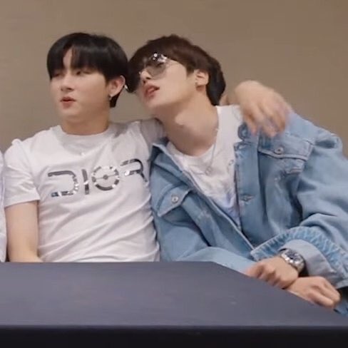 That iconic vlive part 2