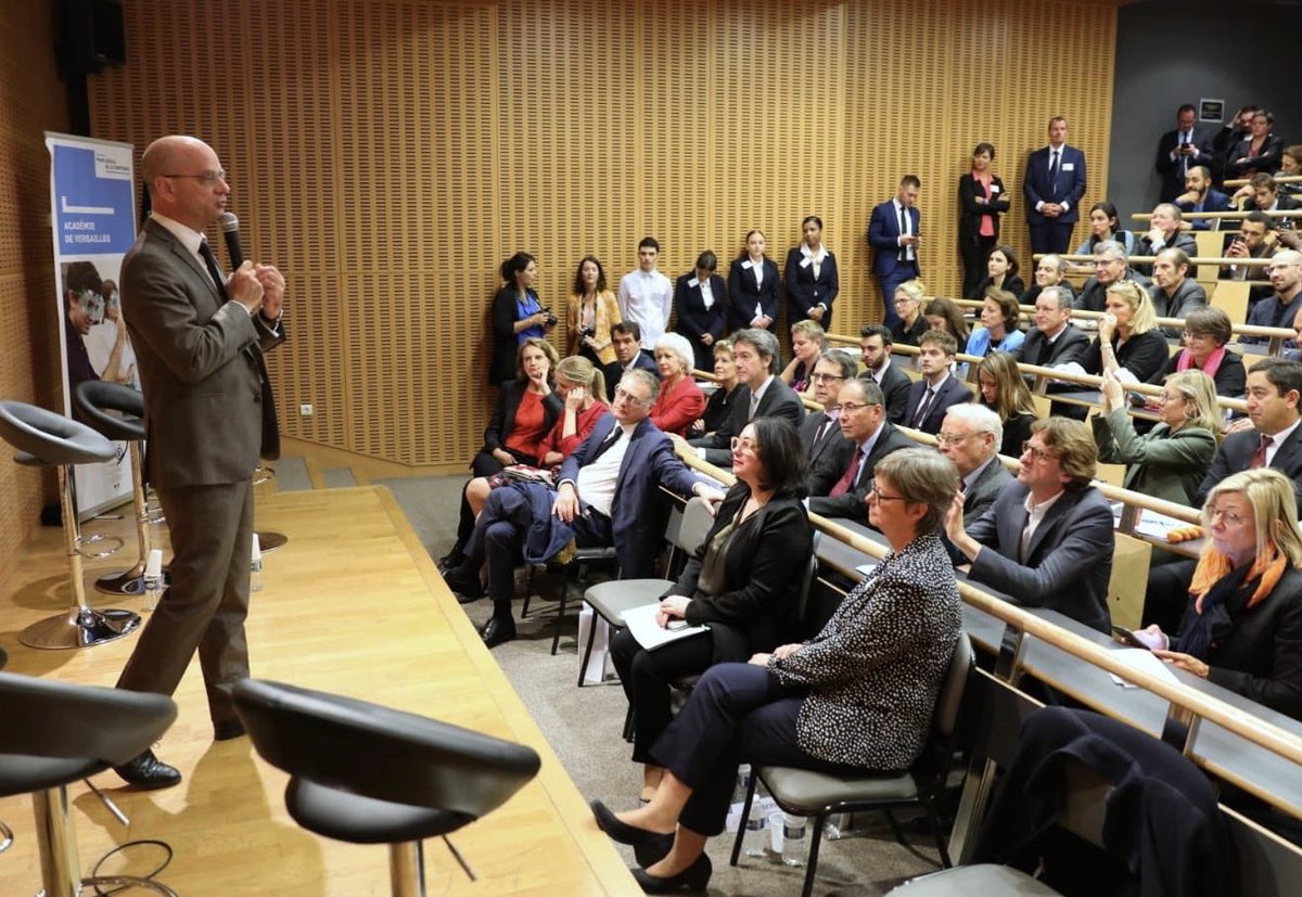 Inauguration du programme #PTech avec <a href="/jmblanquer/">Jean-Michel Blanquer</a> à La Garenne-Colombes 💻 

Ce parcours d’excellence, de la seconde au BTS, va permettre un perfectionnement aux métiers du numérique grâce aux soutiens des entreprises partenaires <a href="/IBM_France/">IBM France</a> <a href="/OrangeIDF/">Orange Île-de-France</a> <a href="/BNPParibas/">BNP Paribas Group</a>